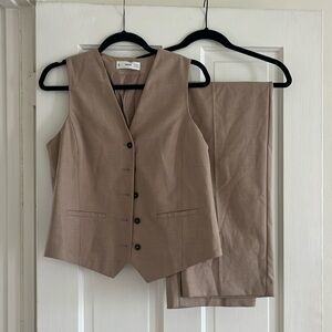 Mango vest & pant set M